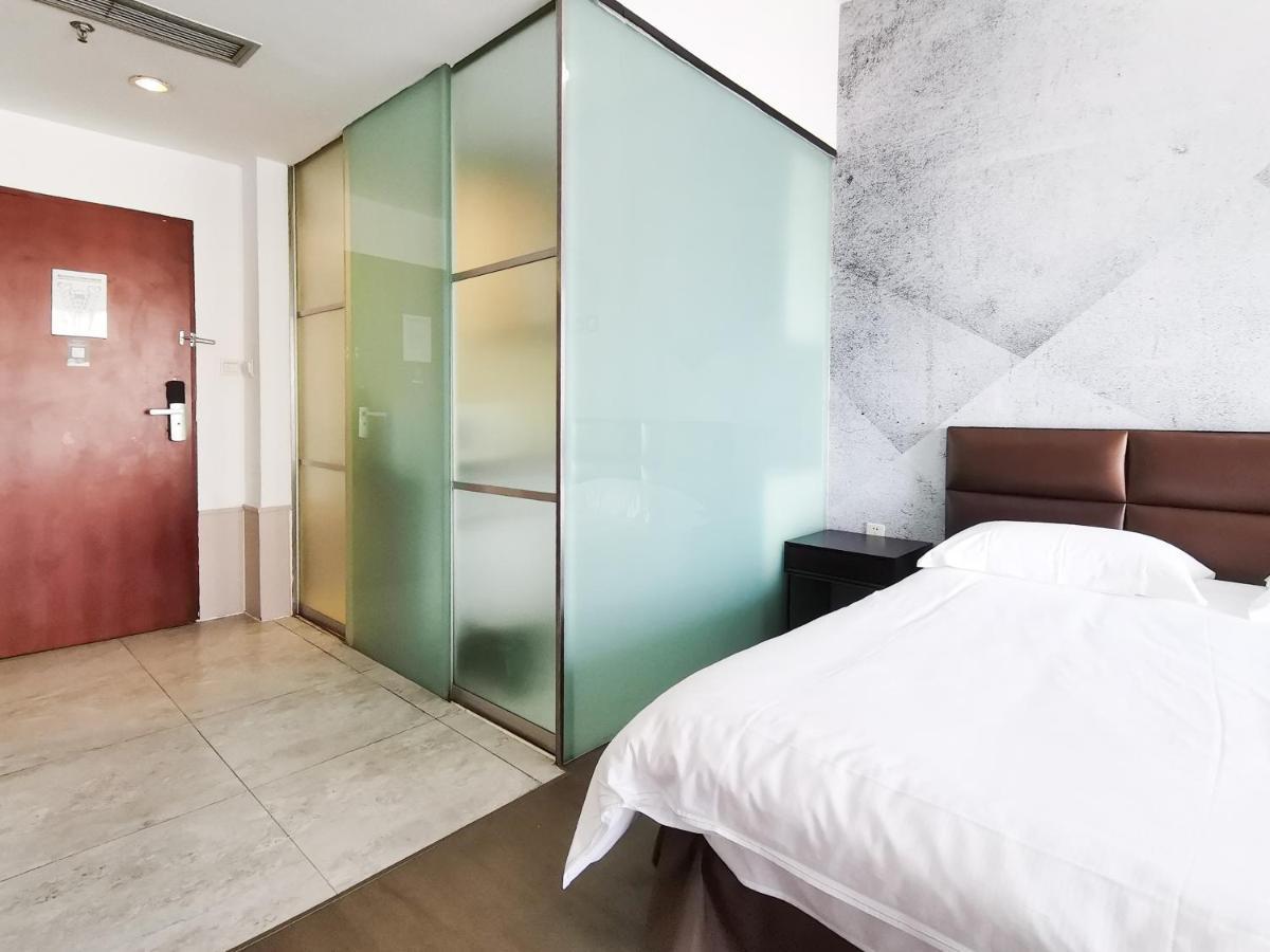 Qingdao Jinshan We+ Holiday Apartment Екстер'єр фото